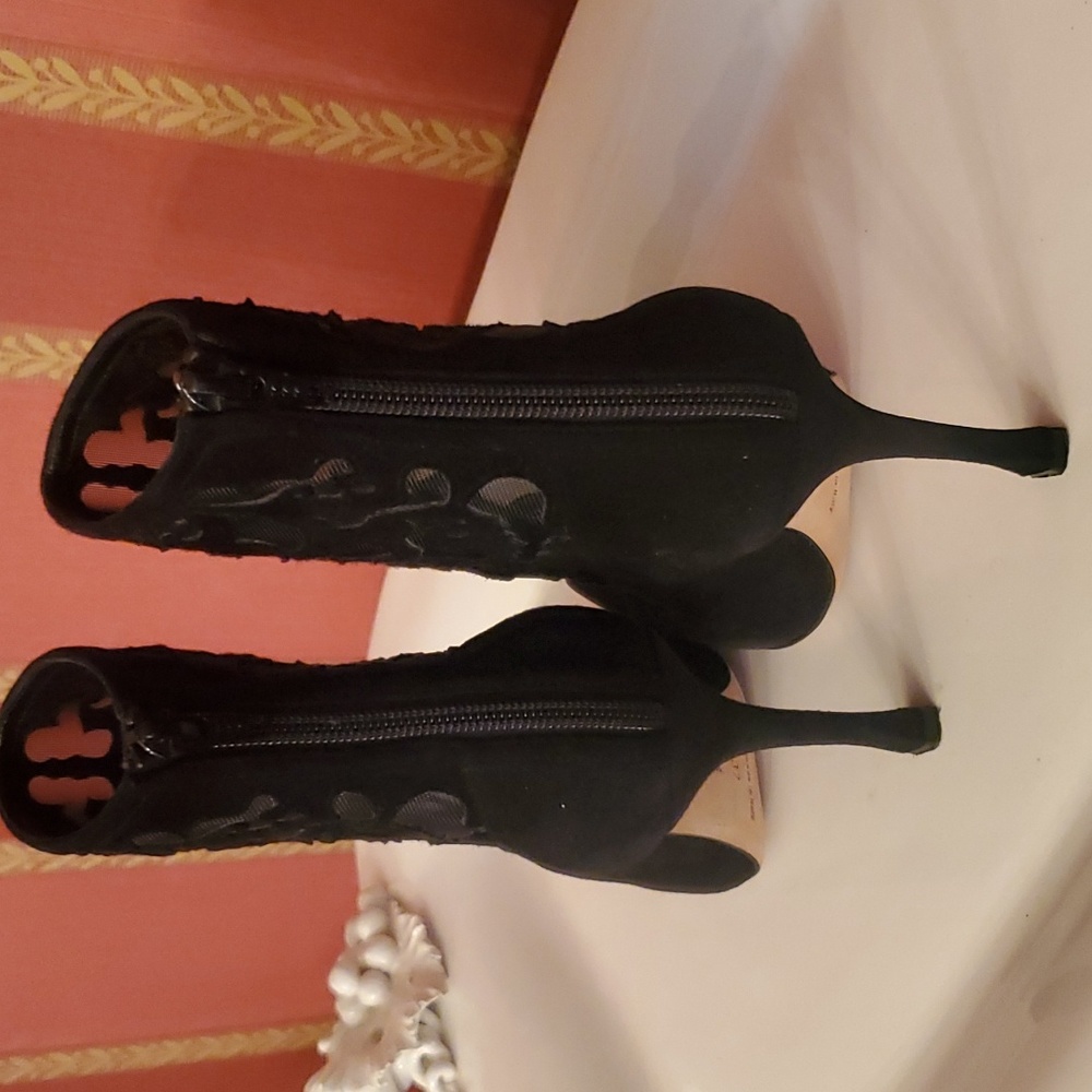 Manolo Mesh Booties - Picture 3 of 6